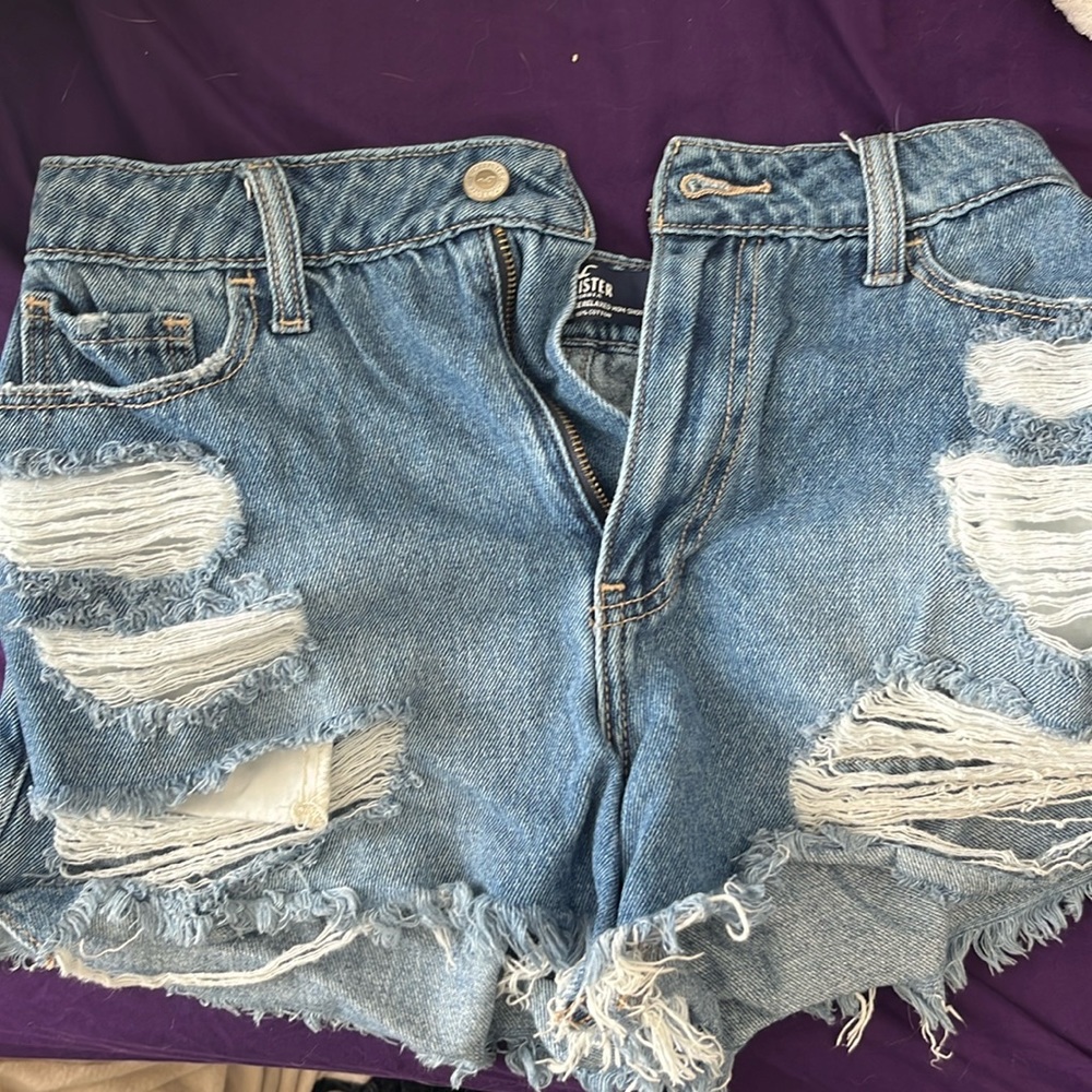 They are Jen shorts high rise